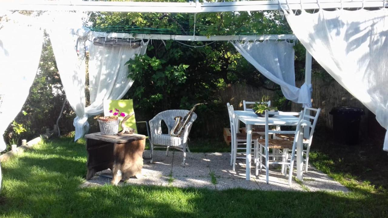 Nonna Dora Bed & Breakfast Muros Bagian luar foto